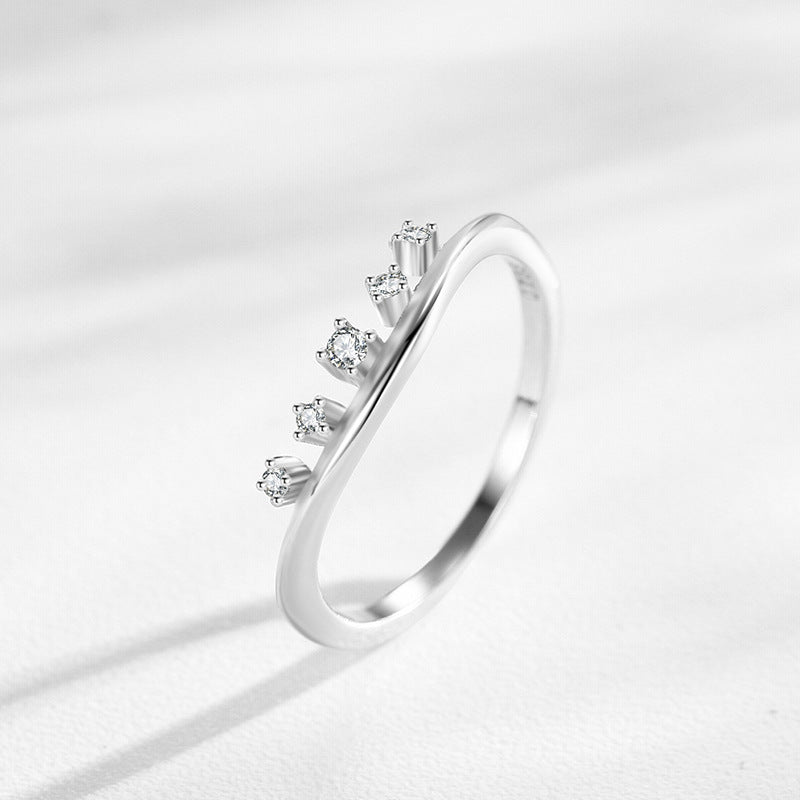 Women's Exquisite And Small Twin-style Ring