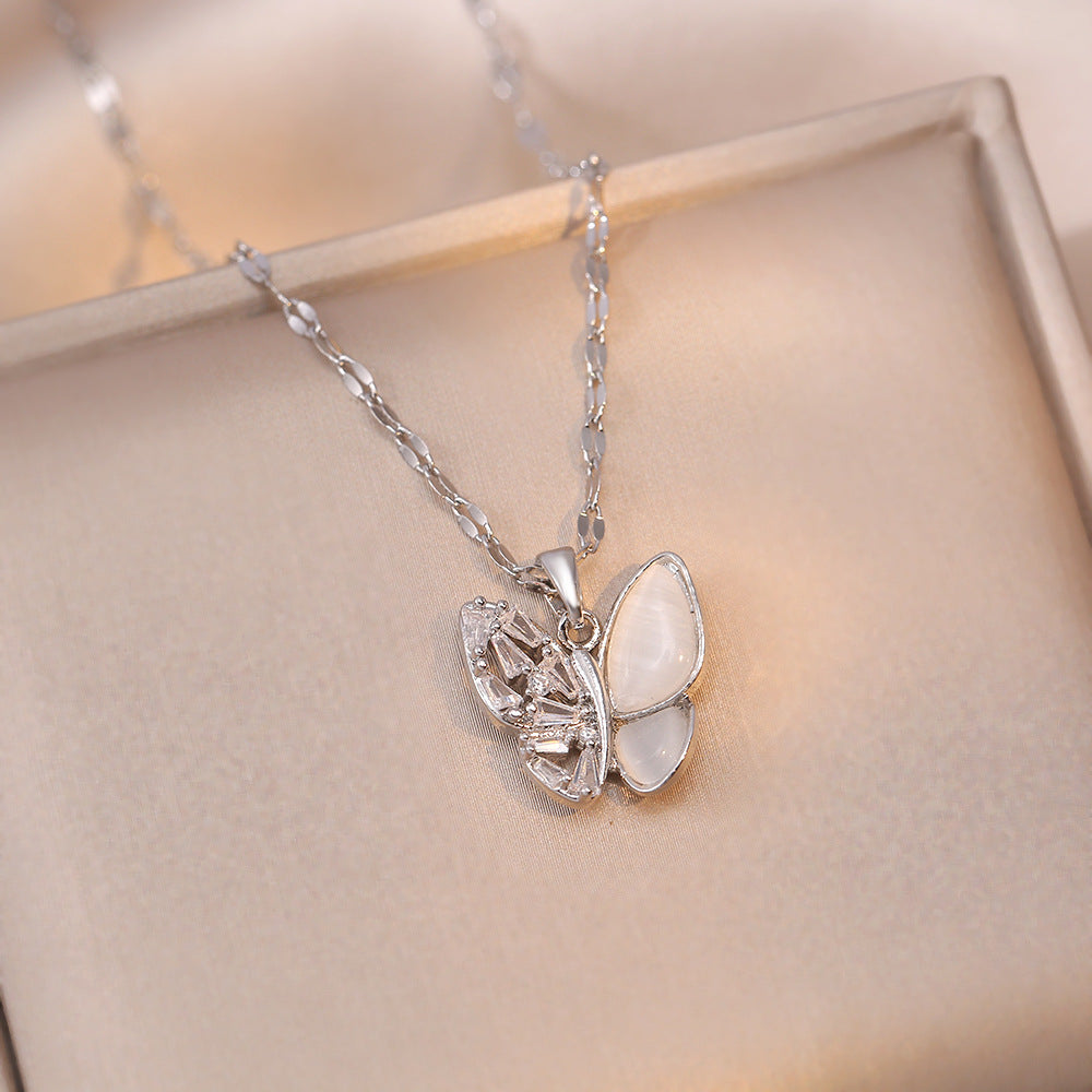 Women's Graceful And Fashionable Opal Butterfly Pendant Necklace